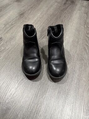 GAP Kids Black Ankle Boots